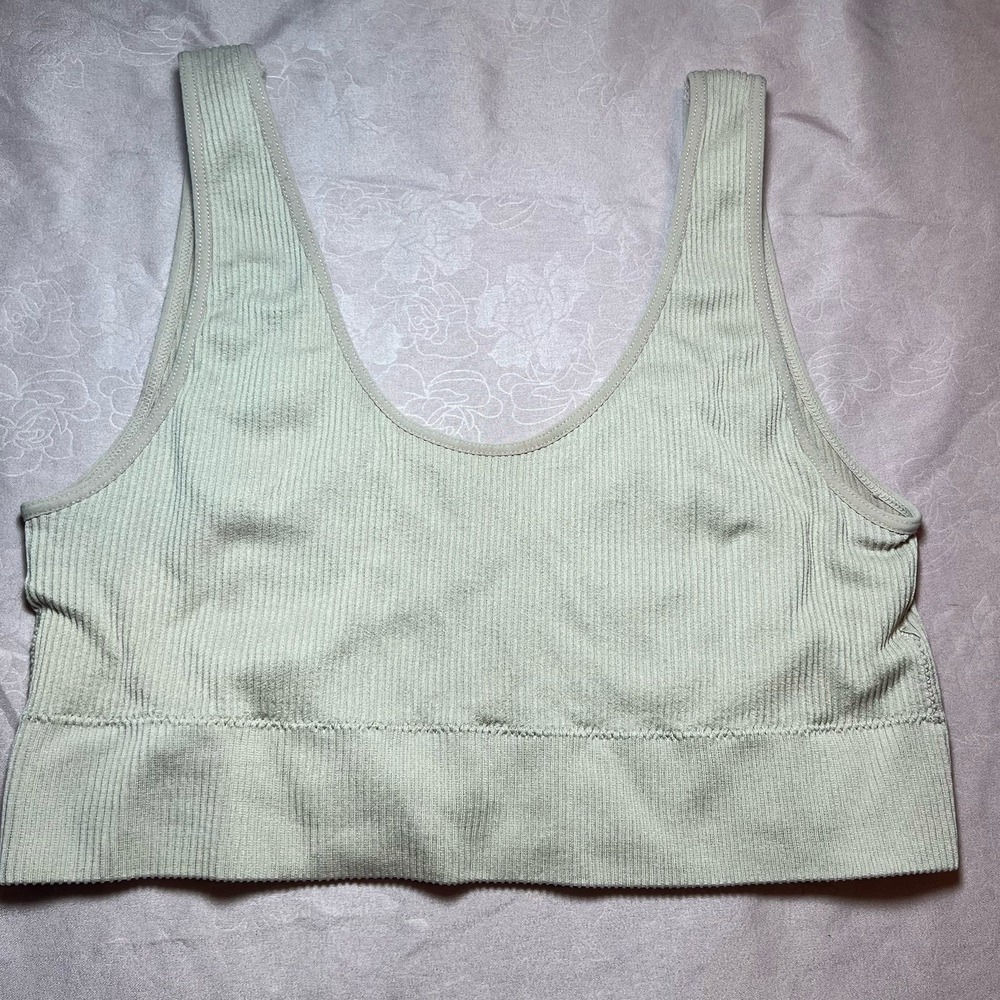 GAP - GapBody Seamless Rib Bralette‎ in Cafe Au Lait Brown - Size Medium Nude